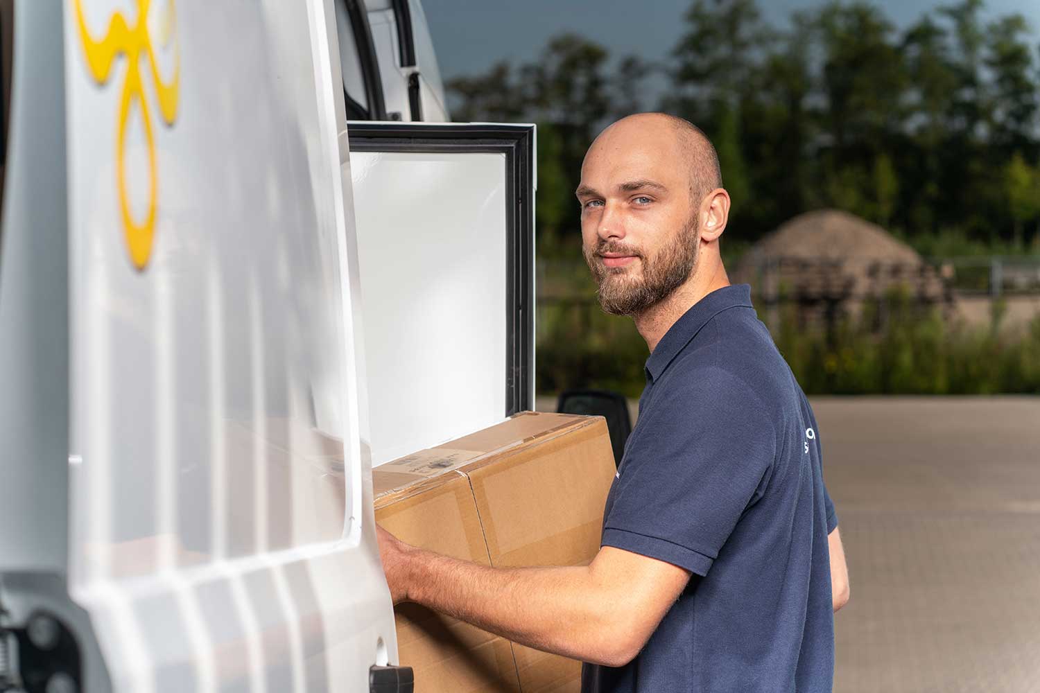 Pakket wordt ingeladen